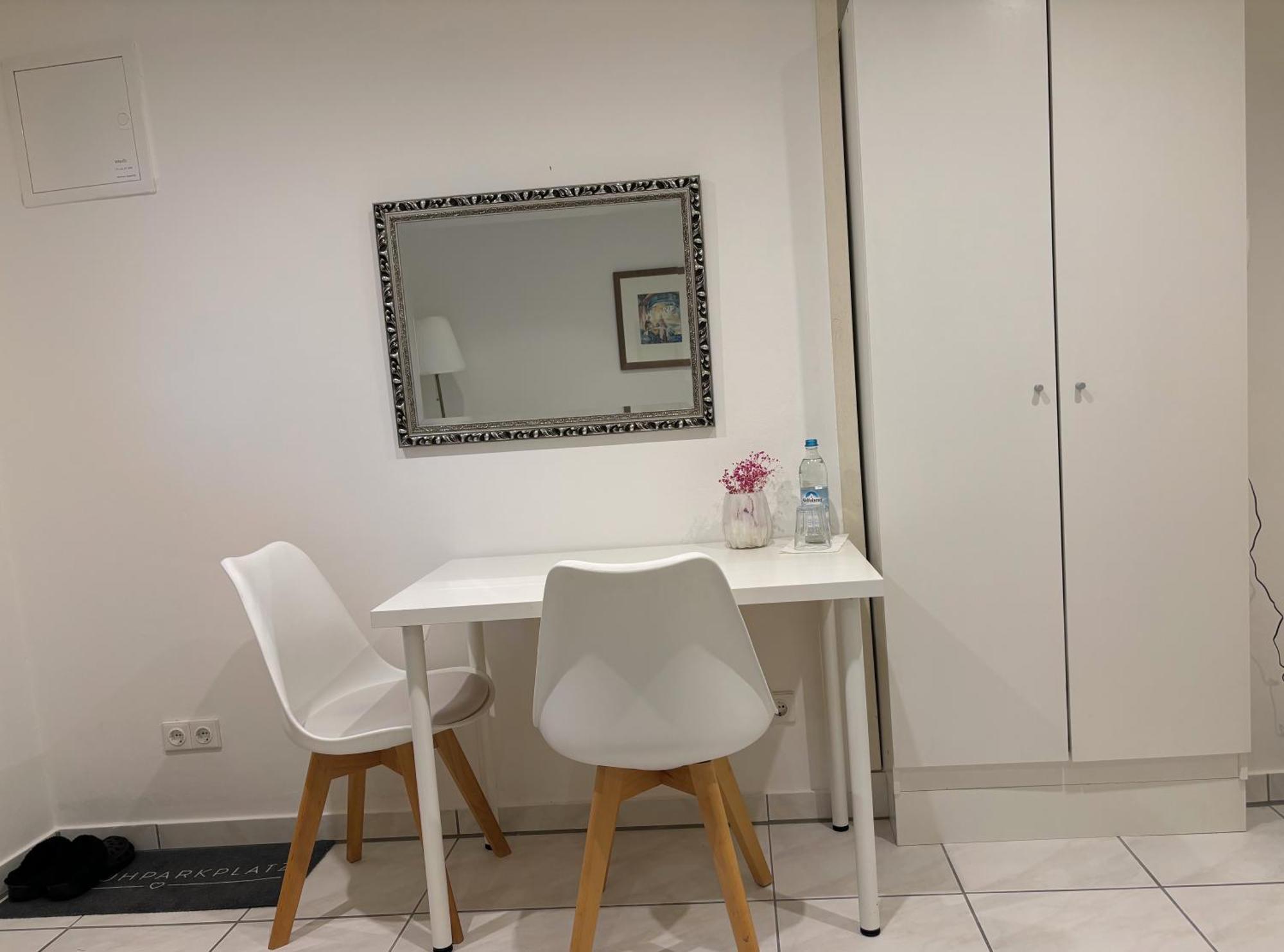 Apartment In Natur Und Flughafen Naehe 纽伦堡 外观 照片